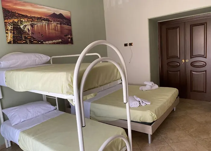 Falu Napoli Centro Camera Con Cucina E Bagno Privato
